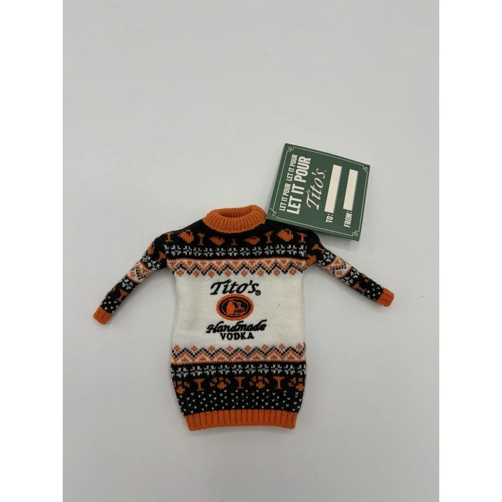 NEW Tito's Vodka Bottle / Doll Sweater Fits 750mL & L Bottles Dog People‎